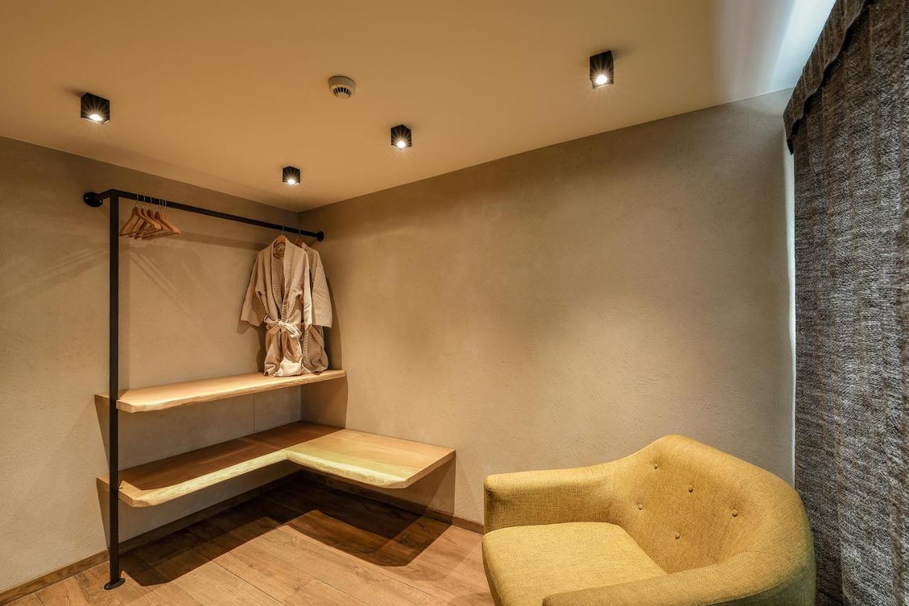 Couleur Basilic Aparthotel Rochefort Exterior foto